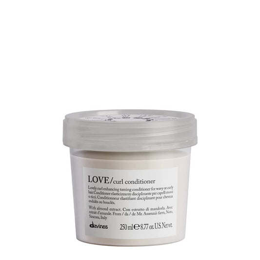 Davines LOVE Curl Conditioner | Curly Hair Conditioner for Hydrating + Elasticizing Curls | Great For Wavy and Curly Hair Types